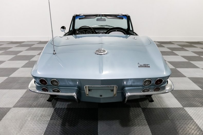 Chevrolet-Corvette-1966-BLUE-BLACK-8