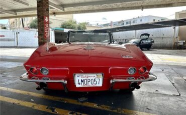 Chevrolet-Corvette-1966-Convertible-11