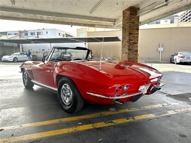 Chevrolet-Corvette-1966-Convertible-14
