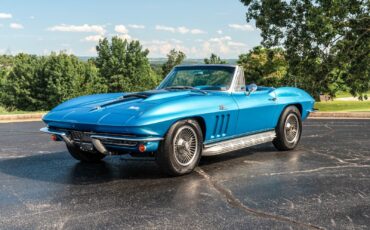 Chevrolet-Corvette-1966-Convertible-15