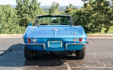 Chevrolet-Corvette-1966-Convertible-16