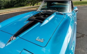 Chevrolet-Corvette-1966-Convertible-19