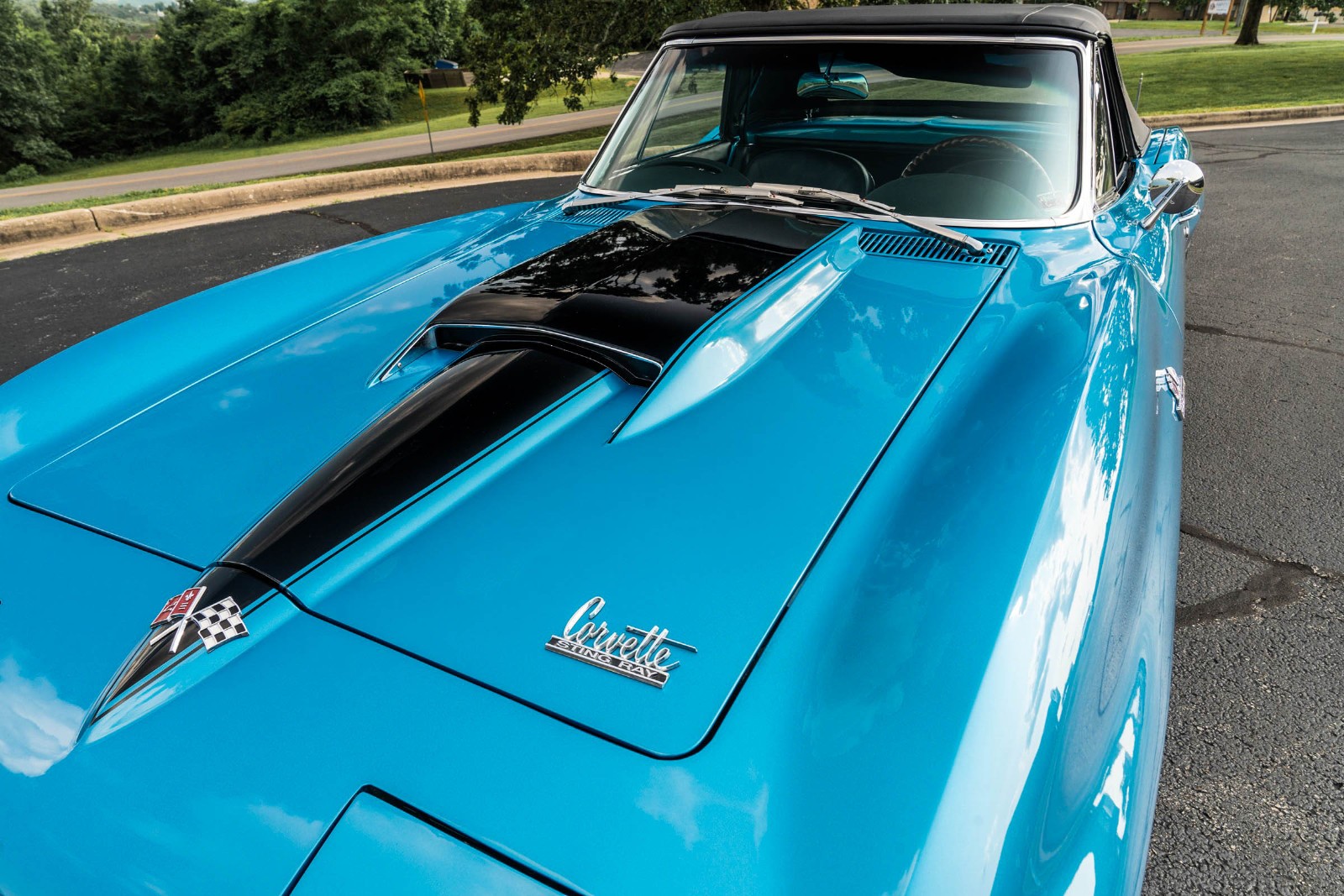 Chevrolet-Corvette-1966-Convertible-19