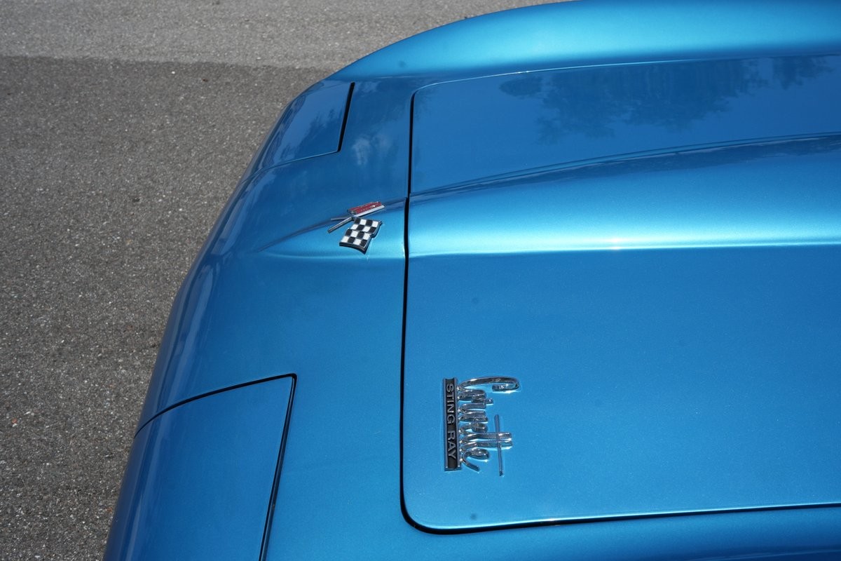 Chevrolet-Corvette-1966-Convertible-22