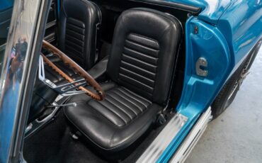 Chevrolet-Corvette-1966-Convertible-27