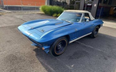 Chevrolet-Corvette-1966-Convertible-30