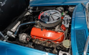 Chevrolet-Corvette-1966-Convertible-32