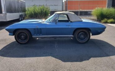 Chevrolet-Corvette-1966-Convertible-33
