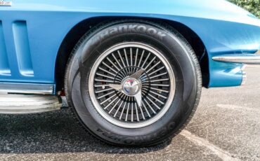 Chevrolet-Corvette-1966-Convertible-35