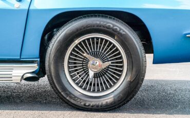 Chevrolet-Corvette-1966-Convertible-37