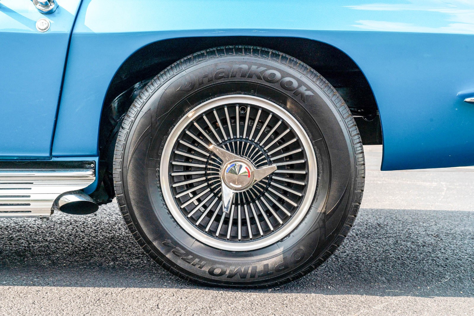 Chevrolet-Corvette-1966-Convertible-37