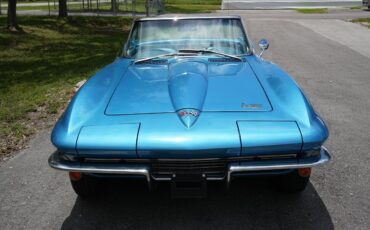 Chevrolet-Corvette-1966-Convertible-4
