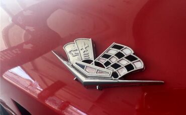 Chevrolet-Corvette-1966-Convertible-4