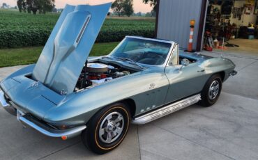 Chevrolet-Corvette-1966-Convertible-4