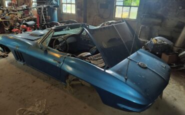 Chevrolet-Corvette-1966-Convertible-5