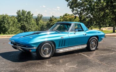 Chevrolet-Corvette-1966-Convertible-9