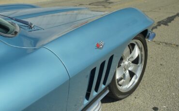 Chevrolet-Corvette-1966-Coupe-12