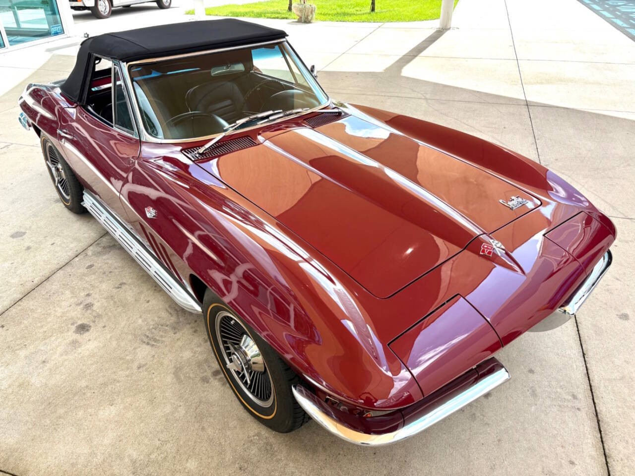 Chevrolet-Corvette-1966-Coupe-20
