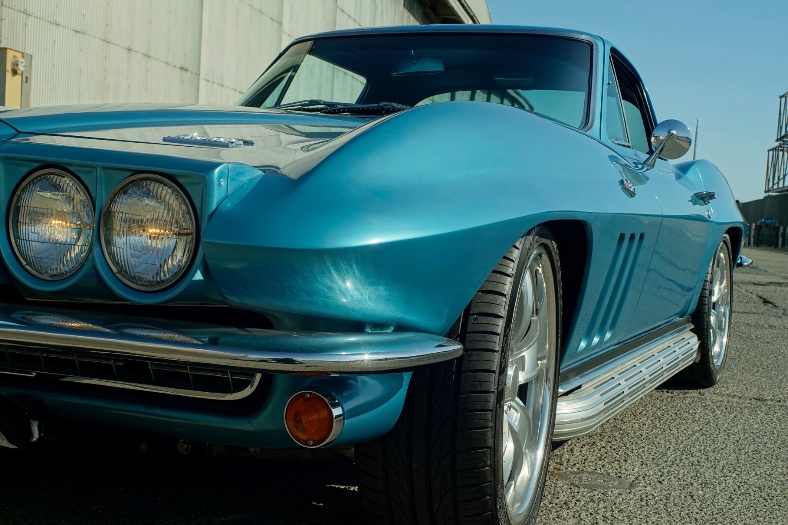 Chevrolet-Corvette-1966-Coupe-22
