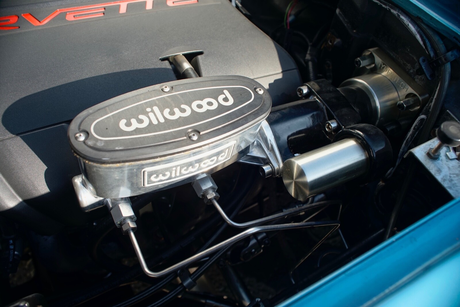 Chevrolet-Corvette-1966-Coupe-30