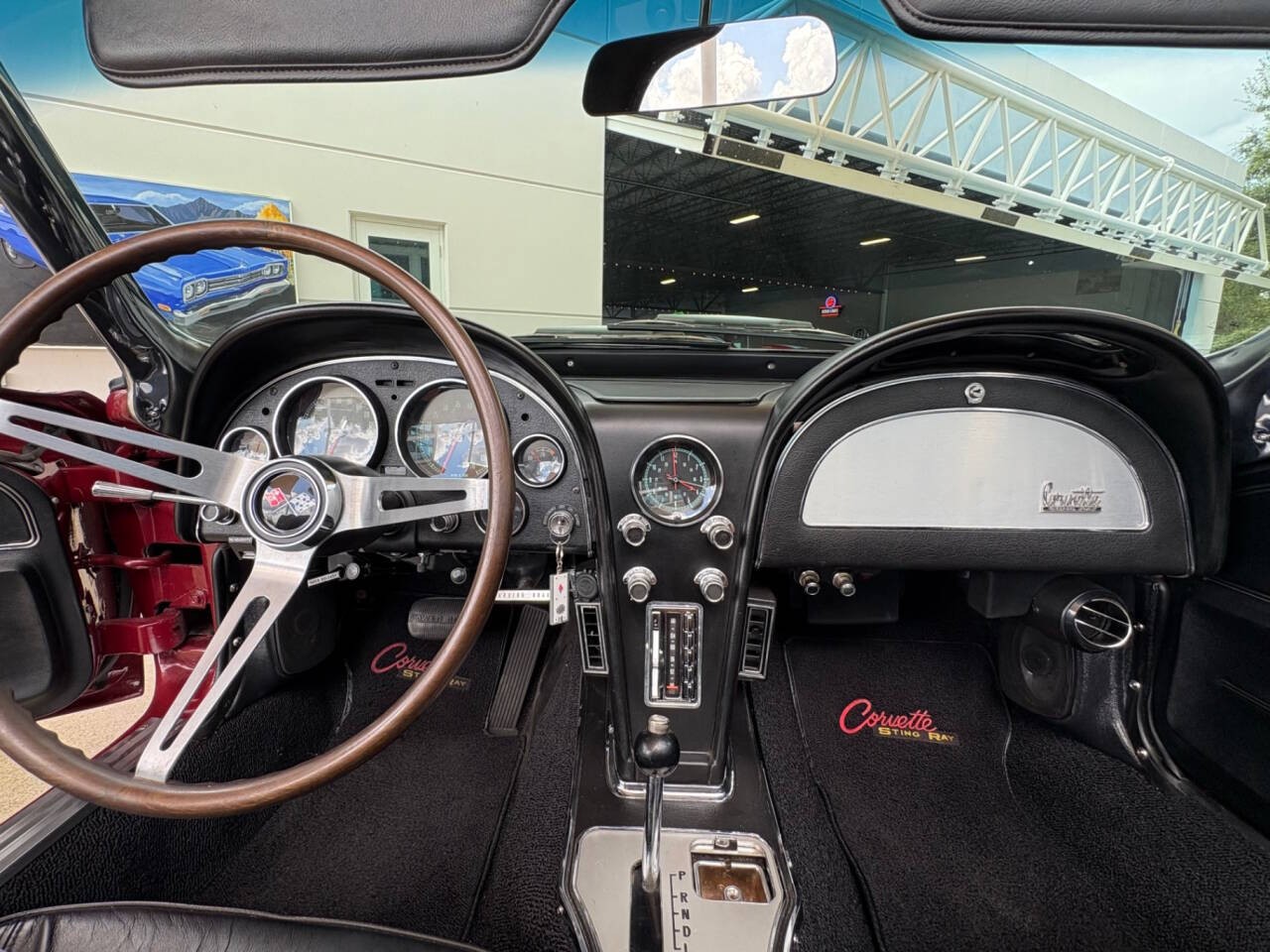 Chevrolet-Corvette-1966-Coupe-33