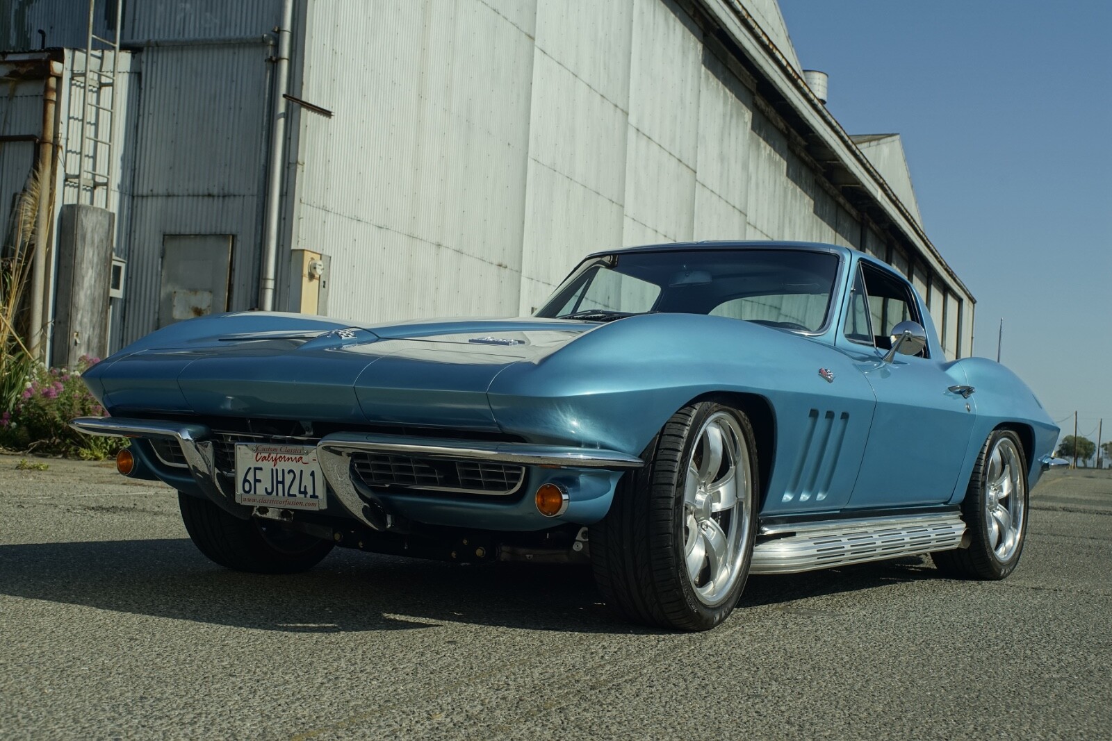 Chevrolet-Corvette-1966-Coupe-5