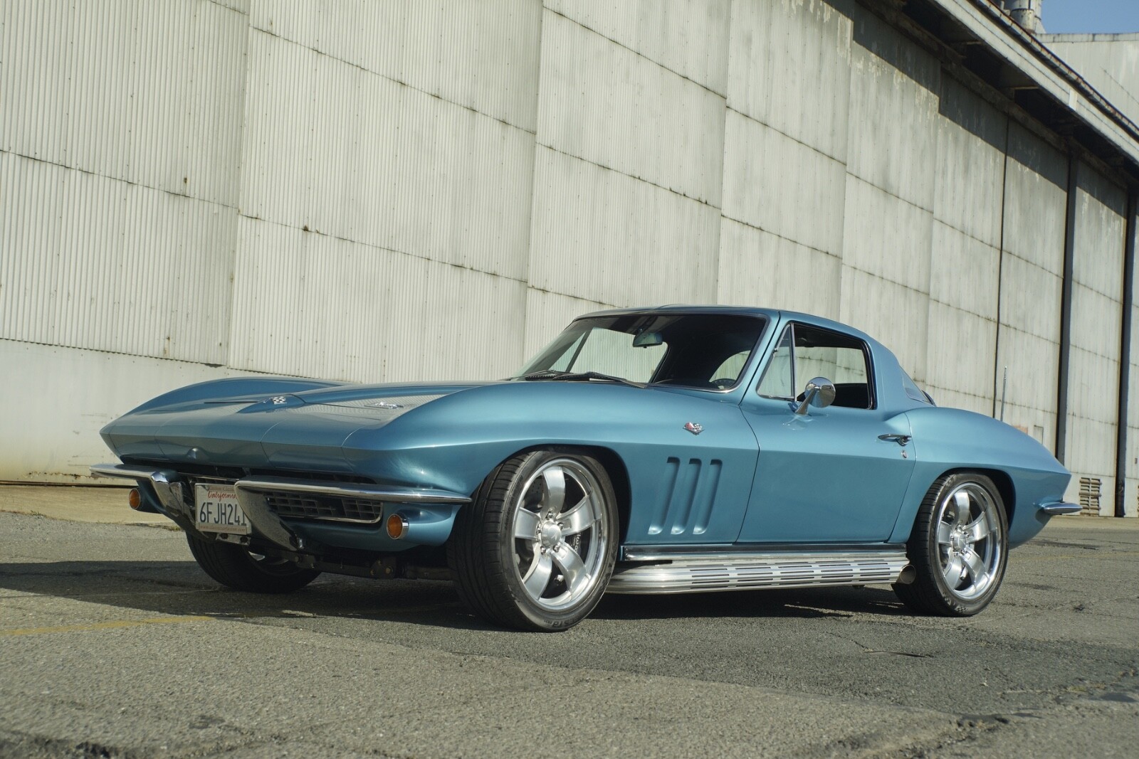 Chevrolet-Corvette-1966-Coupe-7