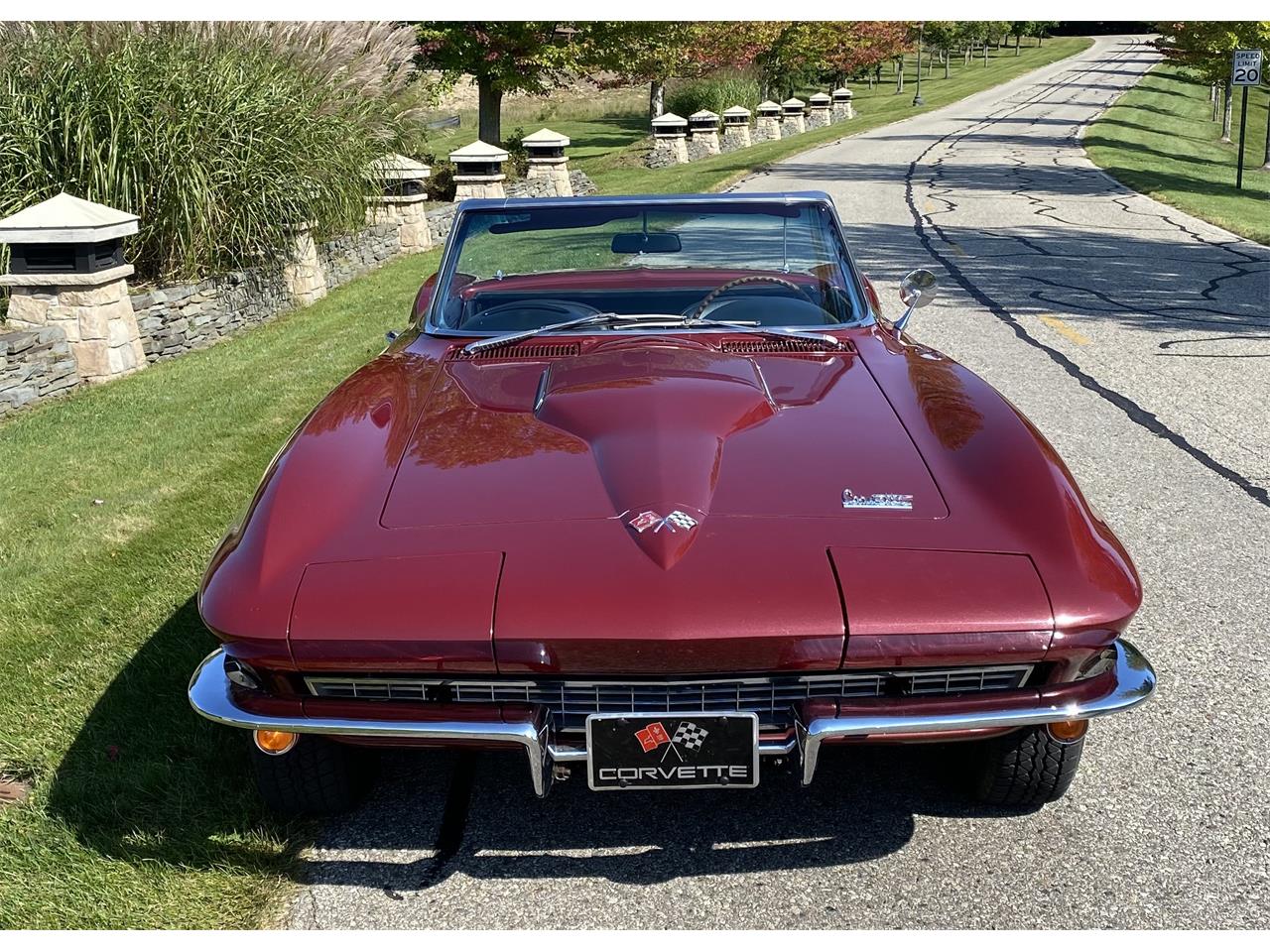 Chevrolet-Corvette-1966-Milano-Maroon-Black-21