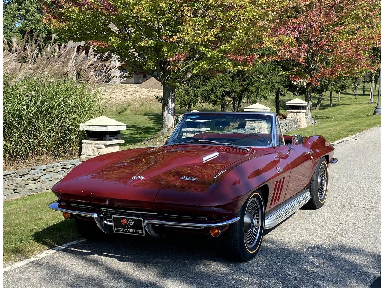 Chevrolet-Corvette-1966-Milano-Maroon-Black-3