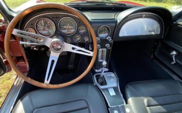 Chevrolet-Corvette-1966-Milano-Maroon-Black-31