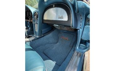 Chevrolet-Corvette-1966-Nassau-Blue-Bright-Blue-12