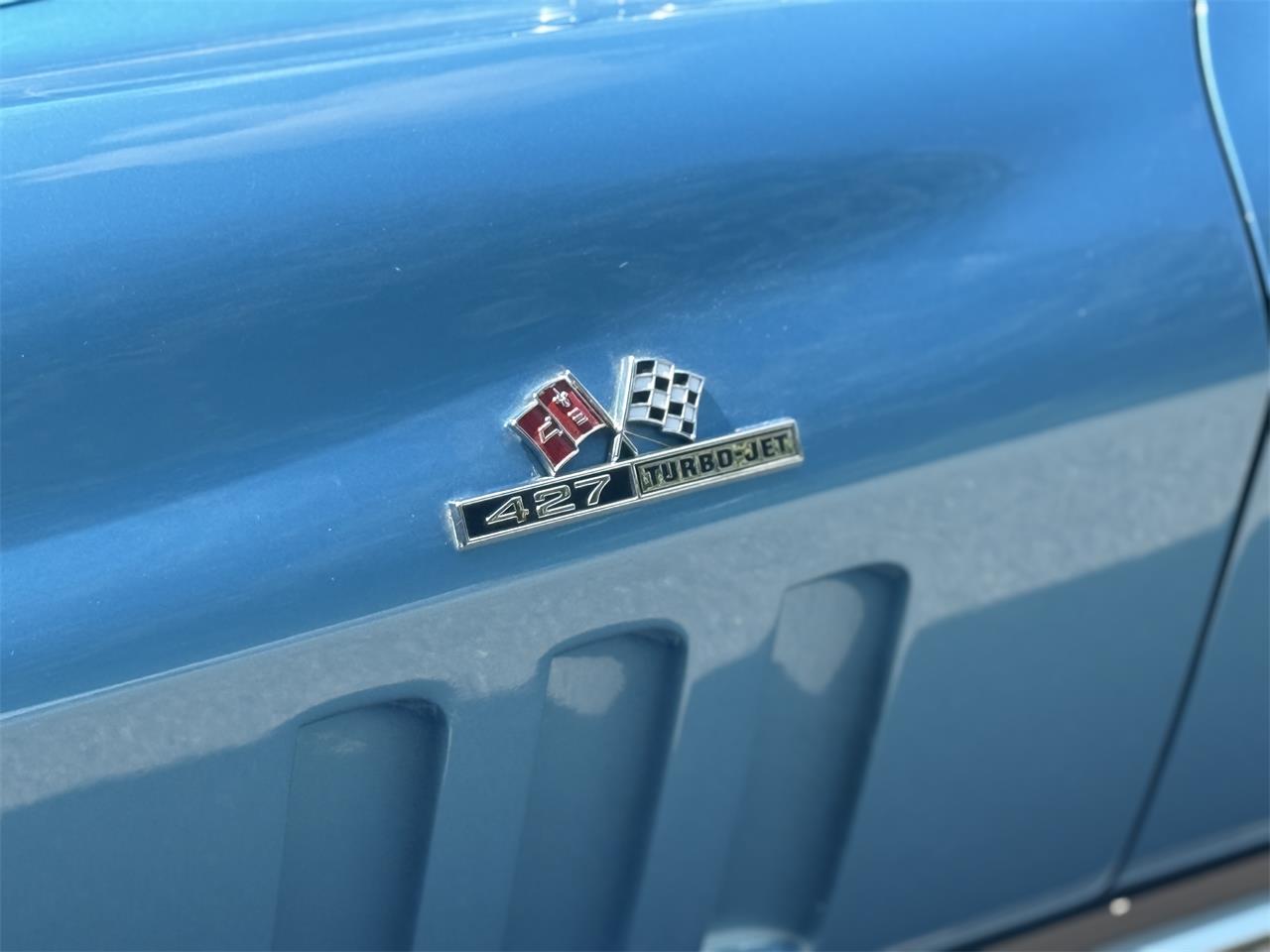 Chevrolet-Corvette-1966-Nassau-Blue-Bright-Blue-2
