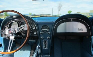 Chevrolet-Corvette-1966-Nassau-Blue-Bright-Blue-26