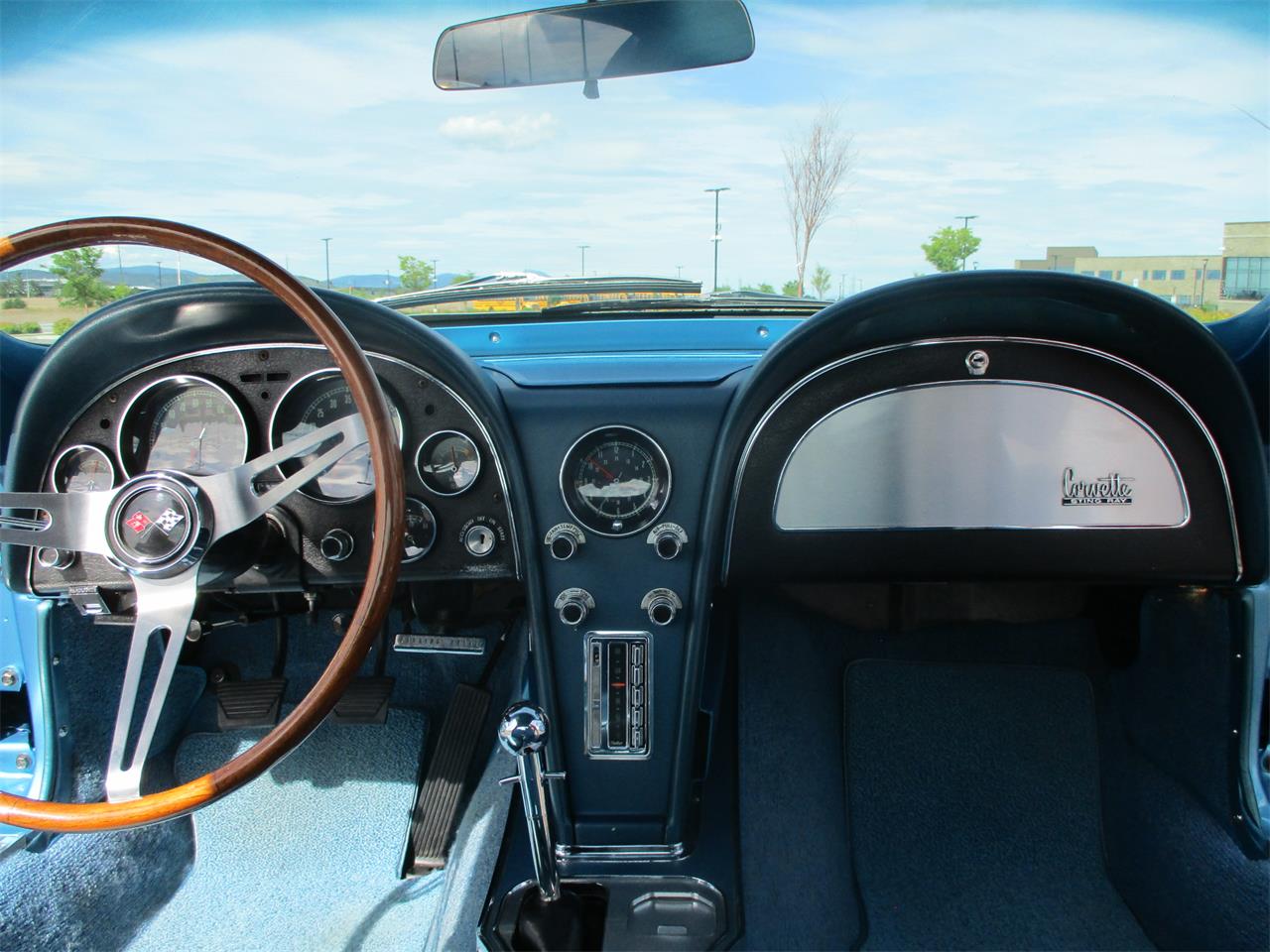 Chevrolet-Corvette-1966-Nassau-Blue-Bright-Blue-26