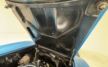 Chevrolet-Corvette-1966-Nassau-Blue-Bright-Blue-30