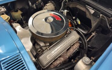 Chevrolet-Corvette-1966-Nassau-Blue-Bright-Blue-31