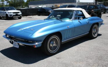Chevrolet-Corvette-1966-Nassau-Blue-Bright-Blue-35