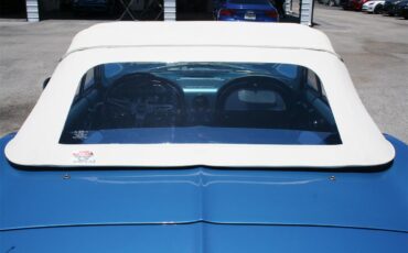Chevrolet-Corvette-1966-Nassau-Blue-Bright-Blue-38