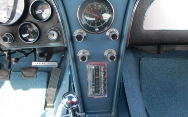Chevrolet-Corvette-1966-Nassau-Blue-Bright-Blue-4