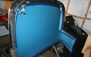 Chevrolet-Corvette-1966-Nassau-Blue-Bright-Blue-40