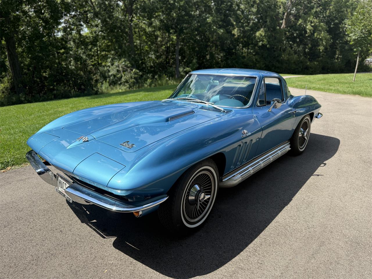Chevrolet-Corvette-1966-Nassau-Blue-Bright-Blue