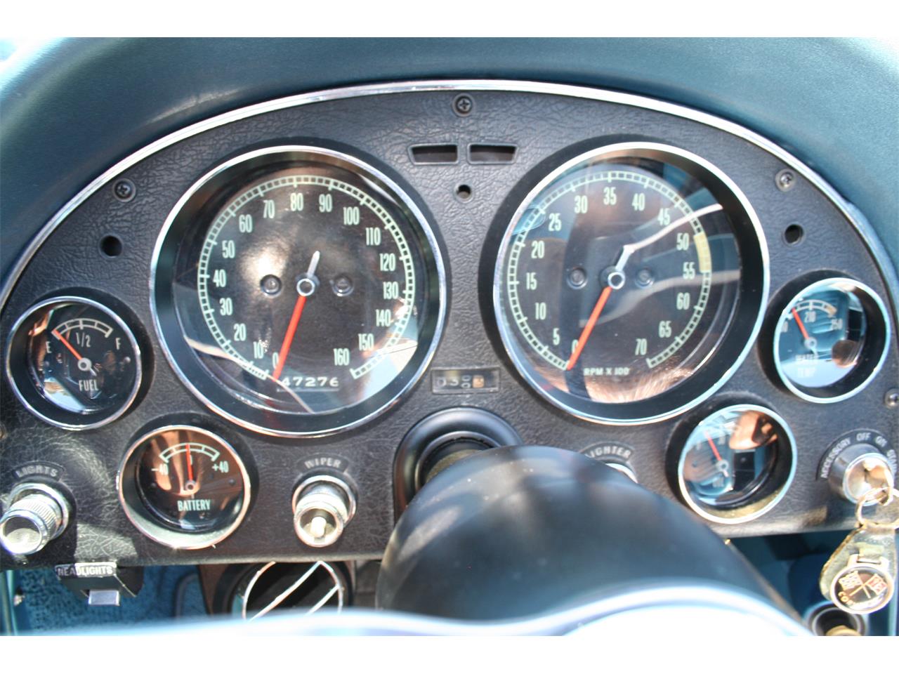 Chevrolet-Corvette-1966-Nassau-Blue-Bright-Blue-63