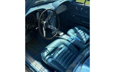 Chevrolet-Corvette-1966-Nassau-Blue-Bright-Blue-8
