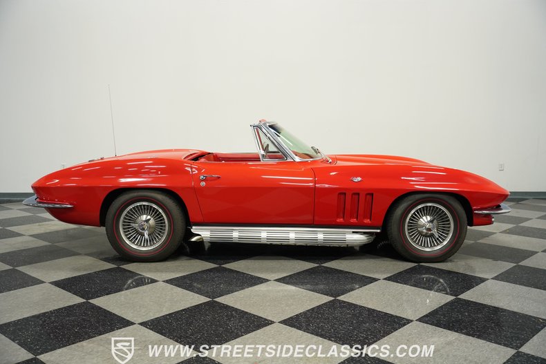 Chevrolet-Corvette-1966-Rally-Red-Red-13