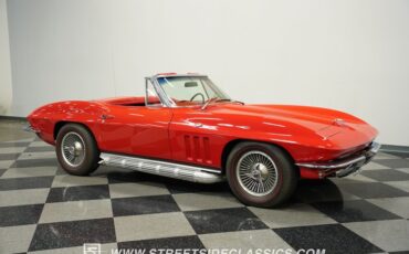 Chevrolet-Corvette-1966-Rally-Red-Red-14