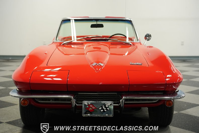 Chevrolet-Corvette-1966-Rally-Red-Red-16