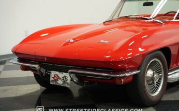 Chevrolet-Corvette-1966-Rally-Red-Red-17