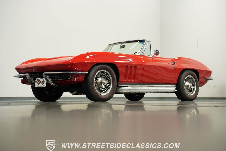 Chevrolet-Corvette-1966-Rally-Red-Red-18