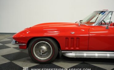 Chevrolet-Corvette-1966-Rally-Red-Red-20