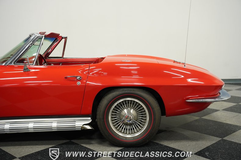 Chevrolet-Corvette-1966-Rally-Red-Red-21